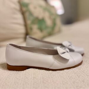 Paola Spanish Classic White Bow Ballet Flats - Girls, spring, Easter. 🌷